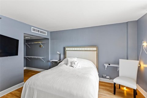 Condominio en venta en Orlando, Florida, 2 dormitorios, 77.2 m2 № 1651791 - foto 18