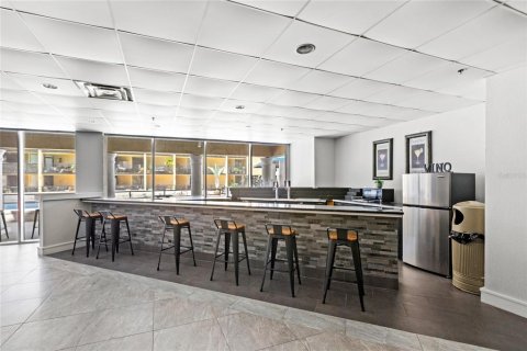 Condominio en venta en Orlando, Florida, 2 dormitorios, 77.2 m2 № 1651791 - foto 21