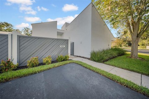 Copropriété à vendre à Tampa, Floride: 3 chambres, 171.87 m2 № 1906712 - photo 2