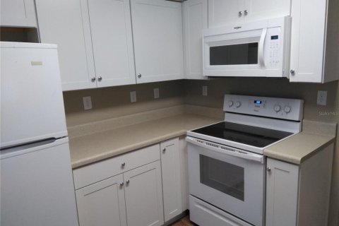 Casa en alquiler en Largo, Florida, 3 dormitorios, 104.05 m2 № 2093345 - foto 12