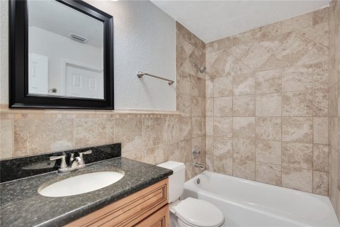 Copropriété à vendre à Oviedo, Floride: 2 chambres, 81.29 m2 № 1886144 - photo 12