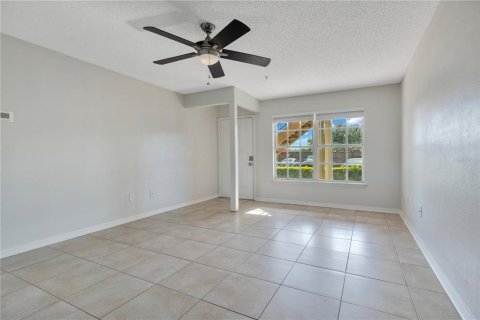 Copropriété à vendre à Oviedo, Floride: 2 chambres, 81.29 m2 № 1886144 - photo 4