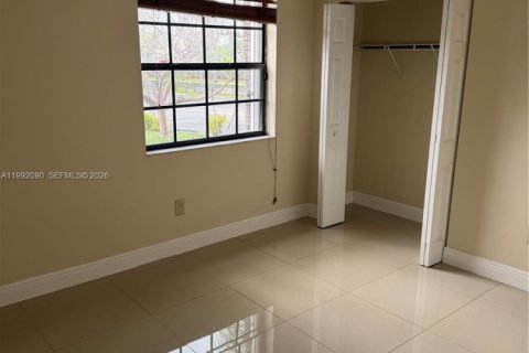 Condominio en alquiler en Homestead, Florida, 2 dormitorios, 80.17 m2 № 2055433 - foto 2