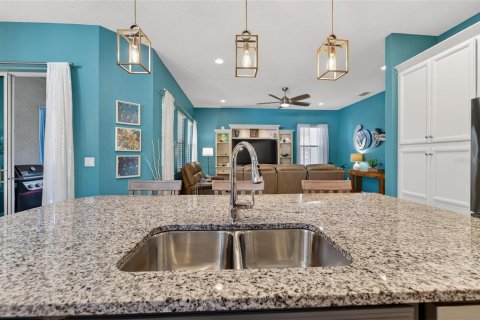 House in Apollo Beach, Florida 3 bedrooms, 202.9 sq.m. № 2096273 - photo 21