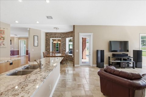 House in Odessa, Florida 5 bedrooms, 306.95 sq.m. № 2102820 - photo 28
