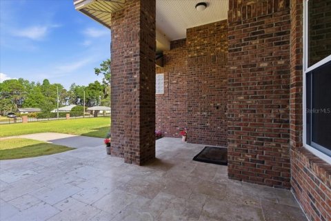 House in Odessa, Florida 5 bedrooms, 306.95 sq.m. № 2102820 - photo 8