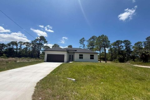 Casa en alquiler en Lehigh Acres, Florida, 3 dormitorios, 152.27 m2 № 2148284 - foto 3