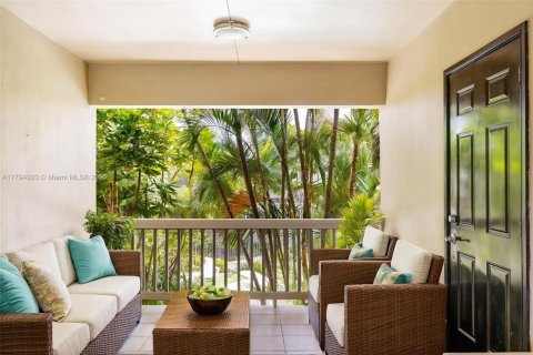 Propiedad comercial en venta en Fort Lauderdale, Florida, 257.9 m2 № 1697289 - foto 26