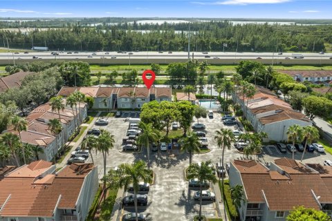 Copropriété à vendre à Doral, Floride: 3 chambres, 104.05 m2 № 1995949 - photo 23
