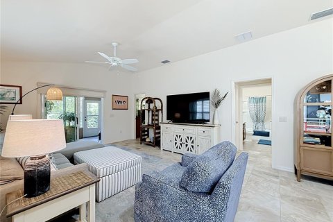 Casa en venta en The Villages, Florida, 2 dormitorios, 105.17 m2 № 2428824 - foto 10
