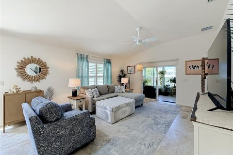 Casa en venta en The Villages, Florida, 2 dormitorios, 105.17 m2 № 2428824 - foto 12