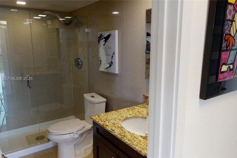 Condominio en venta en Hallandale Beach, Florida, 3 dormitorios, 132.85 m2 № 2152962 - foto 10