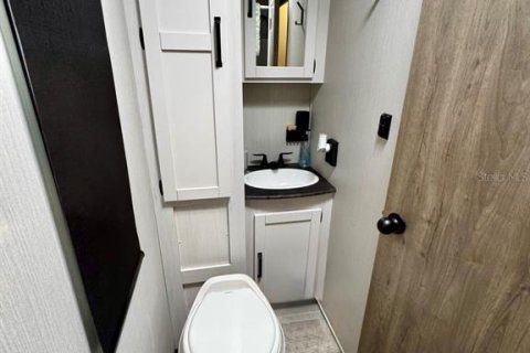 Купить земельный участок в Солт Спрингс, Флорида № 2097677 - фото 13