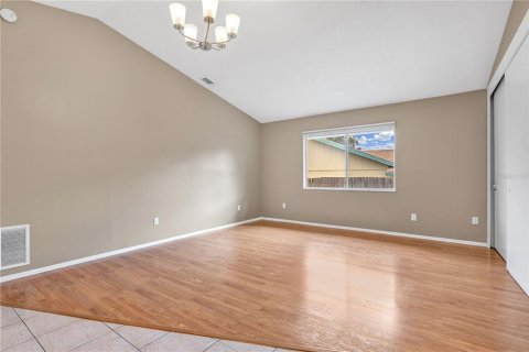 Villa ou maison à vendre à Apopka, Floride: 3 chambres, 159.05 m2 № 2407136 - photo 8