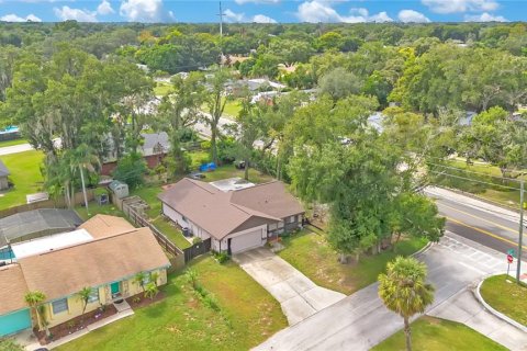 Villa ou maison à vendre à Apopka, Floride: 3 chambres, 159.05 m2 № 2407136 - photo 29
