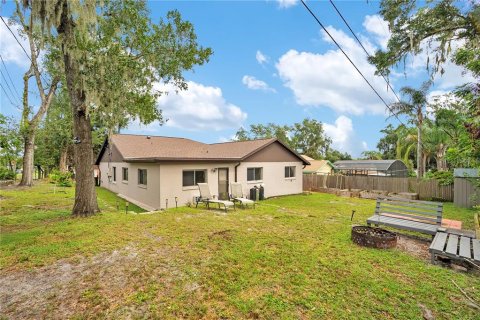 Villa ou maison à vendre à Apopka, Floride: 3 chambres, 159.05 m2 № 2407136 - photo 25