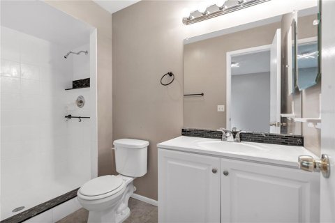 Villa ou maison à vendre à Apopka, Floride: 3 chambres, 159.05 m2 № 2407136 - photo 19