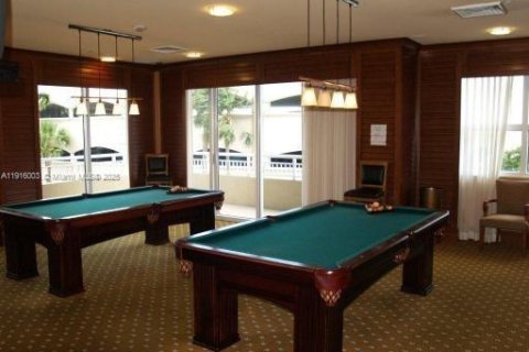 Condominio en alquiler en Aventura, Florida, 1 dormitorio, 79.9 m2 № 1970779 - foto 26