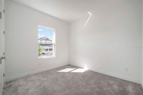 Casa en venta en Apollo Beach, Florida, 4 dormitorios, 186.73 m2 № 1570402 - foto 4