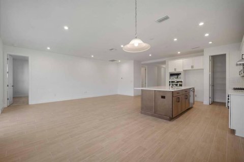 Casa en venta en Apollo Beach, Florida, 4 dormitorios, 186.73 m2 № 1570402 - foto 17
