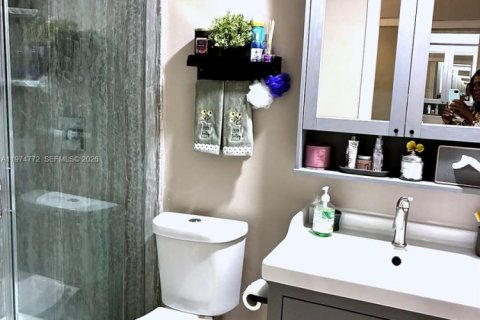 Touwnhouse à louer à North Lauderdale, Floride: 2 chambres, 88.07 m2 № 2036196 - photo 5