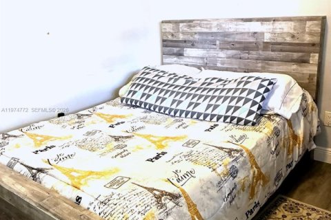 Touwnhouse à louer à North Lauderdale, Floride: 2 chambres, 88.07 m2 № 2036196 - photo 7