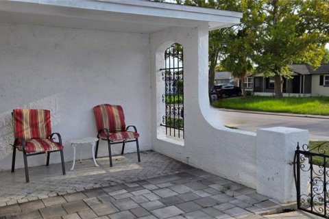 Villa ou maison à vendre à Port Richey, Floride: 2 chambres, 138.61 m2 № 1880907 - photo 3