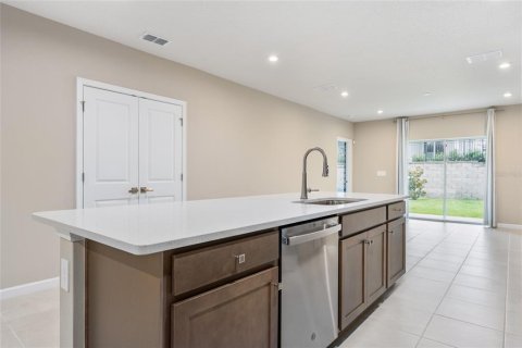 Duplex in Lady Lake, Florida 3 bedrooms, 140.19 sq.m. № 2239096 - photo 23