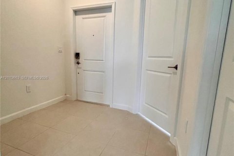 Touwnhouse à louer à Homestead, Floride: 3 chambres, 120.77 m2 № 2437623 - photo 26