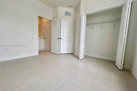 Touwnhouse à louer à Homestead, Floride: 3 chambres, 120.77 m2 № 2437623 - photo 24