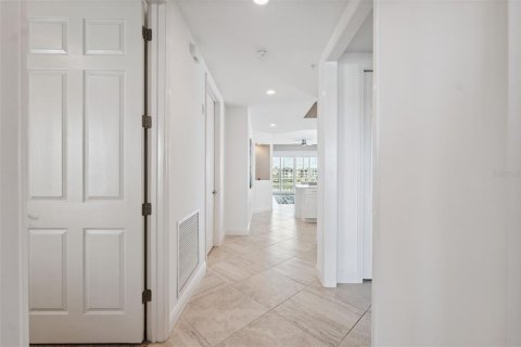 Condominio en venta en Lakewood Ranch, Florida, 3 dormitorios, 144.74 m2 № 1835100 - foto 8