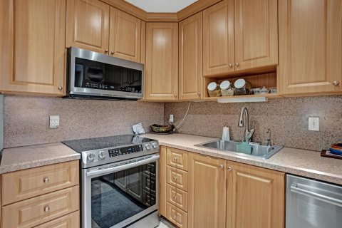 Copropriété à louer à Delray Beach, Floride: 1 chambre, 66.89 m2 № 2406096 - photo 19