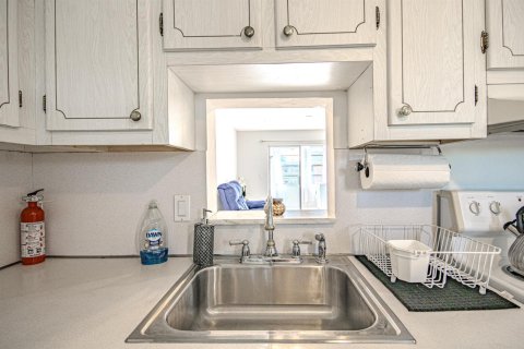 Купить кондоминиум в Бойнтон-Бич, Флорида 3 комнаты, 80.82м2, № 2176972 - фото 19