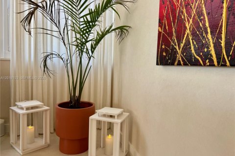 Condominio en venta en Miami, Florida, 3 dormitorios, 225.2 m2 № 2154878 - foto 6