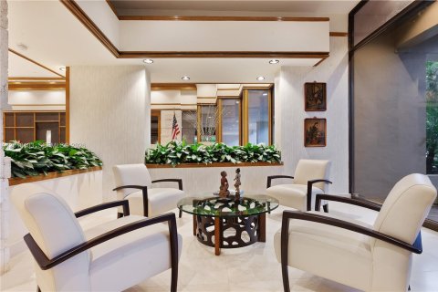 Condominio en venta en Miami, Florida, 3 dormitorios, 225.2 m2 № 2154878 - foto 26