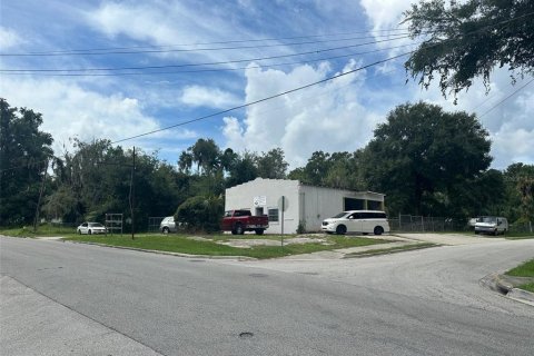 Propiedad comercial en venta en DeLand, Florida, 111.48 m2 № 2206337 - foto 2
