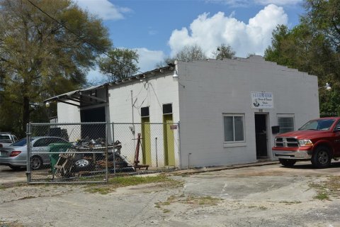 Propiedad comercial en venta en DeLand, Florida, 111.48 m2 № 2206337 - foto 12