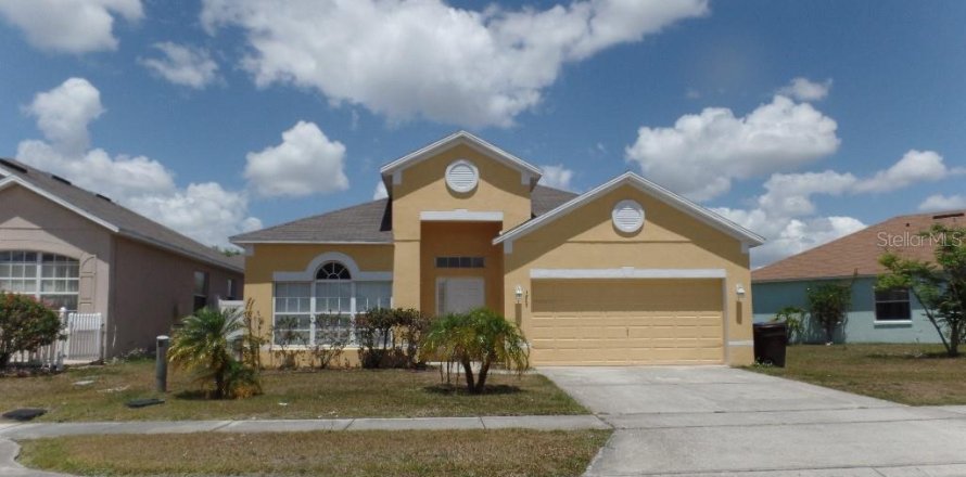 Villa ou maison à Kissimmee, Floride 4 chambres, 183.2 m2 № 2418864