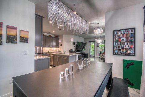 Touwnhouse à vendre à Lake Worth, Floride: 3 chambres, 181.53 m2 № 2402638 - photo 11