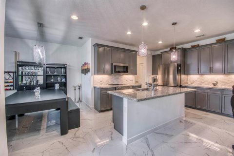 Touwnhouse à vendre à Lake Worth, Floride: 3 chambres, 181.53 m2 № 2402638 - photo 5