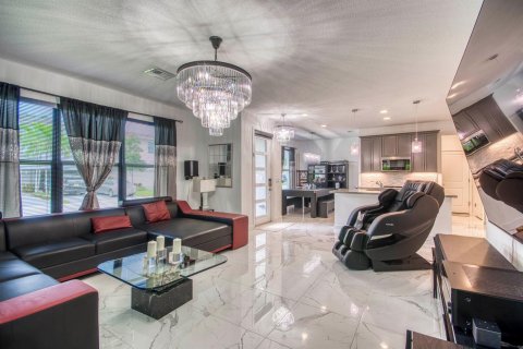 Touwnhouse à vendre à Lake Worth, Floride: 3 chambres, 181.53 m2 № 2402638 - photo 2