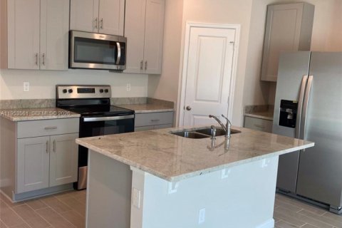 Adosado en alquiler en Mangonia Park, Florida, 3 dormitorios, 135.08 m2 № 2008026 - foto 3