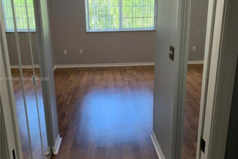 Copropriété à vendre à Royal Palm Beach, Floride: 2 chambres, 103.31 m2 № 2069613 - photo 10