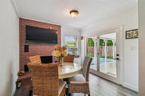 Casa en venta en Tampa, Florida, 3 dormitorios, 142.7 m2 № 1919838 - foto 24