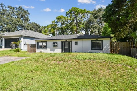 Casa en venta en Tampa, Florida, 3 dormitorios, 142.7 m2 № 1919838 - foto 3