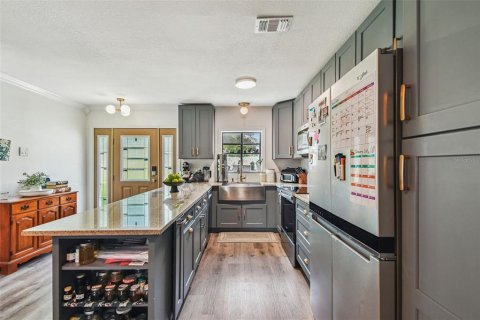 Casa en venta en Tampa, Florida, 3 dormitorios, 142.7 m2 № 1919838 - foto 17