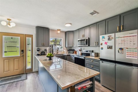 Casa en venta en Tampa, Florida, 3 dormitorios, 142.7 m2 № 1919838 - foto 14
