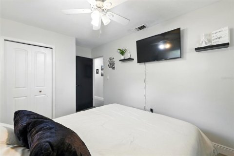 House in Altamonte Springs, Florida 4 bedrooms, 166.2 sq.m. № 1652522 - photo 16