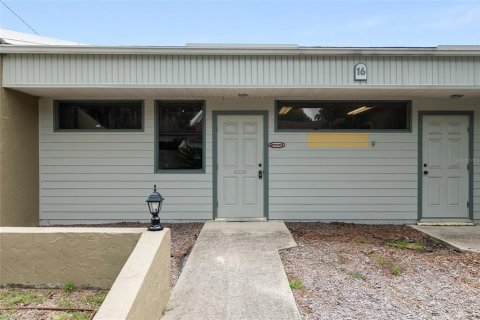 Propiedad comercial en alquiler en Ocala, Florida, 111.48 m2 № 1917237 - foto 3