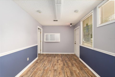 Propiedad comercial en alquiler en Ocala, Florida, 111.48 m2 № 1917237 - foto 7